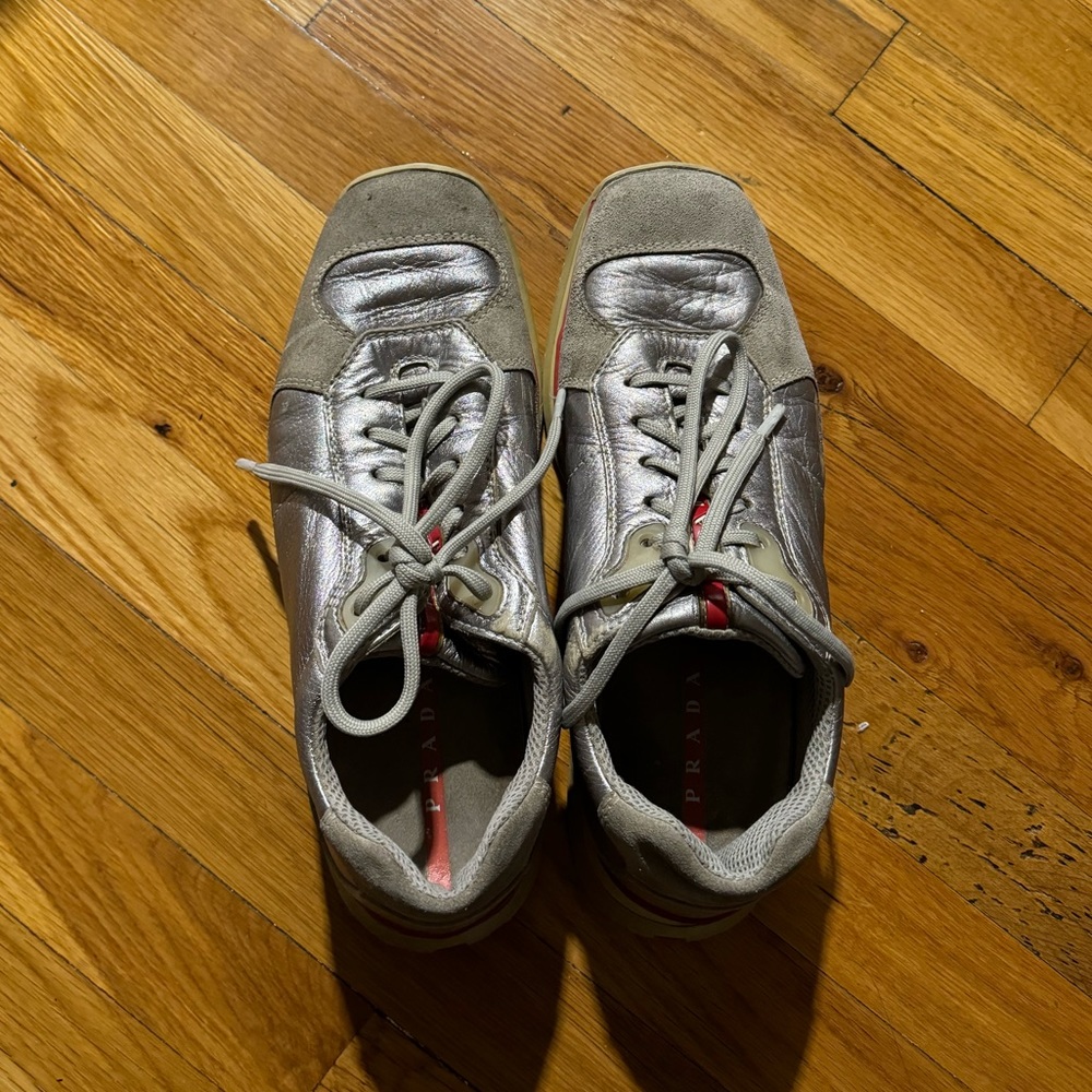 Prada 4E0874 Silver Sneakers vintage men 7 / women 9
